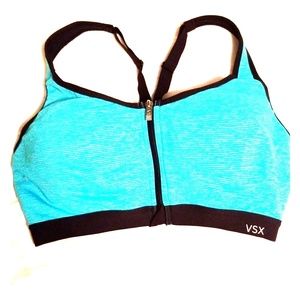 Victoria's Secret VSX Sports Bra 34D